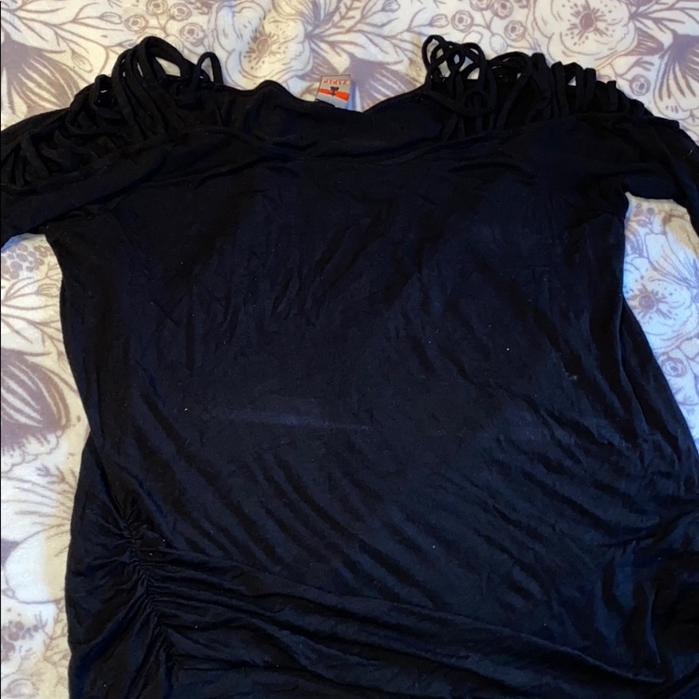 Black shirt